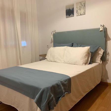 Novo Apartahotel & Restaurante Las Cabezas de San Juan Zewnętrze zdjęcie